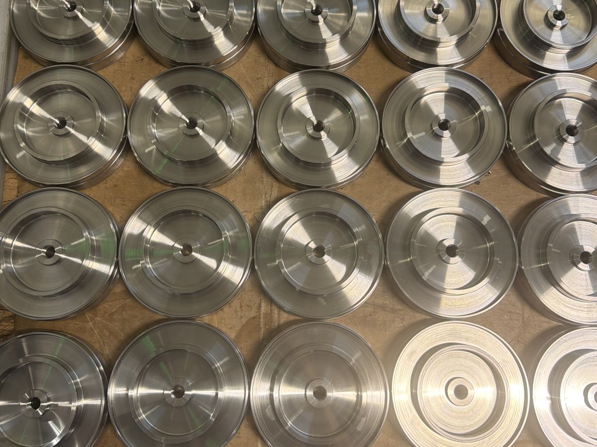 Grid of machined stainless discs